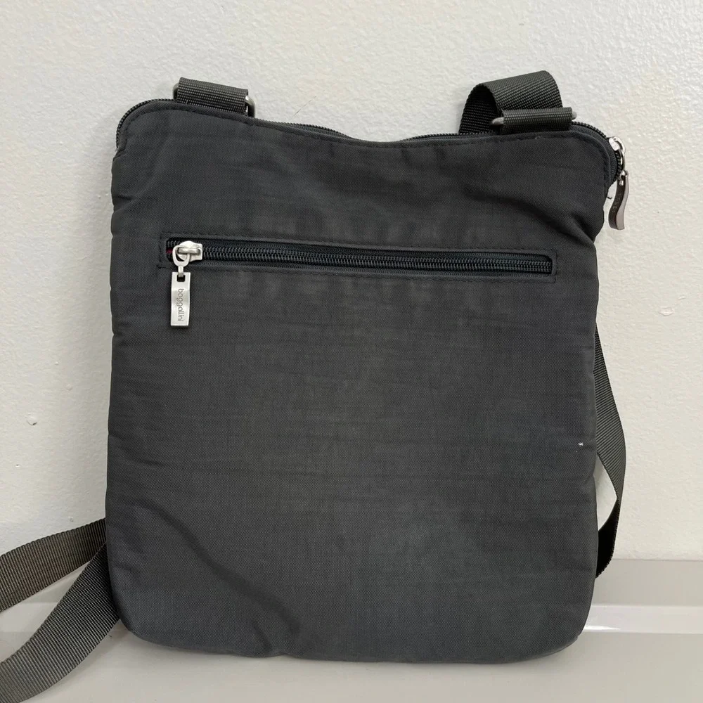 Baggallini Horizon Crossbody Bag Organizer Travel‎ Pockets RFID Lightweight